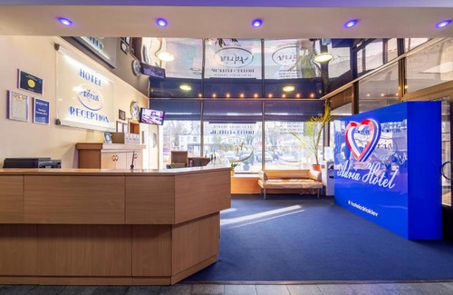 Dniprovs'kyi District Hotel | Adria Hotel