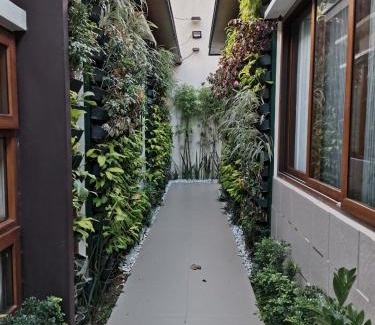 Ermita Night District Villa | Adria Residences - Sapphire Garden - 2 Bedroom for 4 person