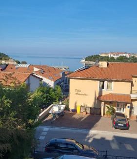 Pjescana Uvala Apartment | Adriatic View