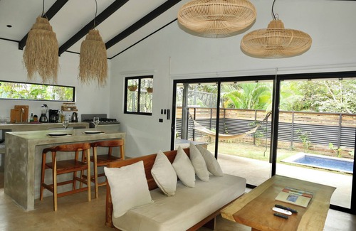 Carmen House | Aduana House
