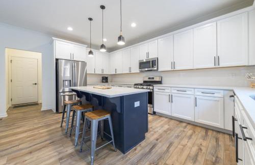 South Haven House | Adventure Awaits indoor pool, hot tub