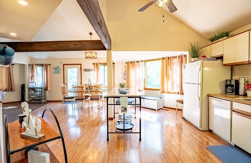 Osage Beach Villa | Adventure Awaits, Private Stand-alone Villa with Boat slip