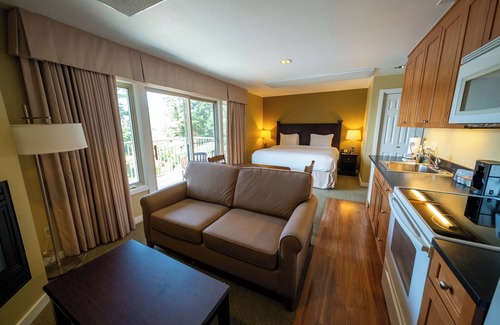 Rosario Hotel | Adventure Awaits—Secluded Orcas Island Stay | Hillside 1920