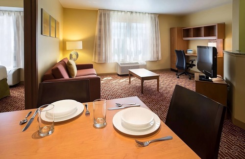 Shea Business Park Hotel | Adventure in Scottsdale, Short Drive To Arizona Museum of Natural History!