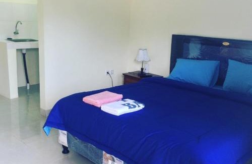Kutuh House | Ady Homestay