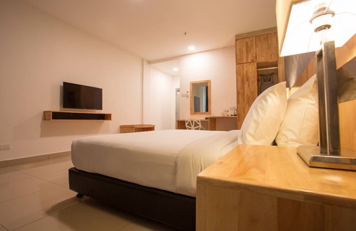 Lubok Buaya Hotel | Adya Hotel Chenang