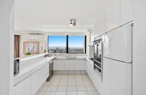 Surfers Paradise Apartment | Aegean Apartments