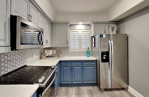 Holiday Isle Condo | Aegean by Southern Vacation Rentals