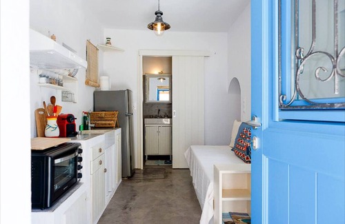 Serifos Cottage | Aegean Window