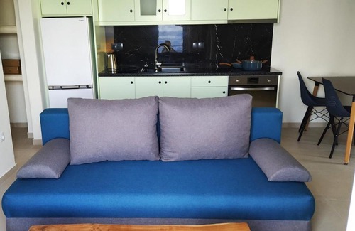 Exomvourgo Apartment | Aelia Mare Penthouse