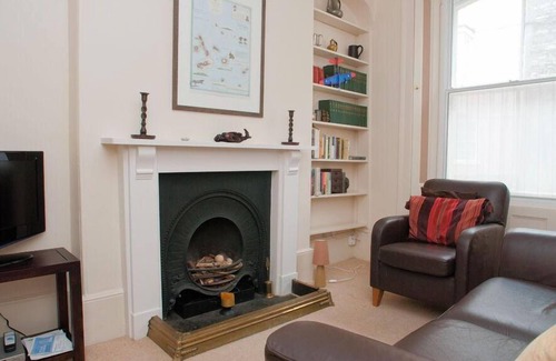 Dartmouth House | Aeolus House