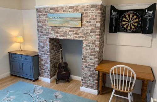 Llanfairfechan House | Aeronfa