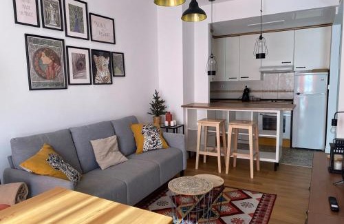 Rejas Apartment | Aeropuerto - IFEMA 2