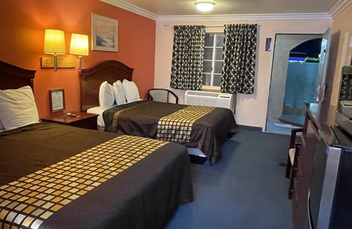 Mojave Hotel | Aerospace Inn
