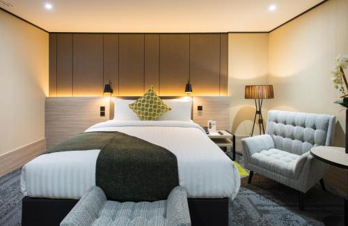 Heathrow Villages Hotel | Aerotel London Heathrow Airport, Terminal 2 & Terminal 3