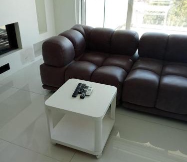 Amarousion Apartment | Aether Loft in Marousi with Shared Pool