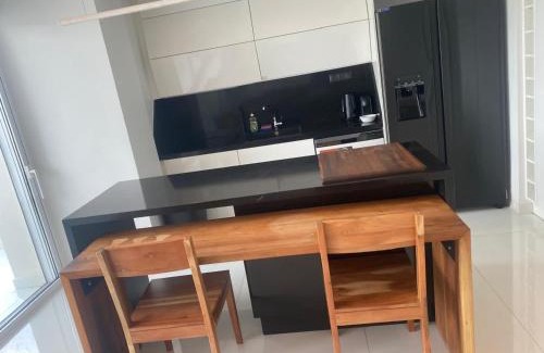 Amarousion Apartment | Aether Loft in Marousi with Shared Pool