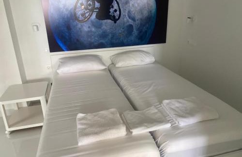 Amarousion Apartment | Aether Loft in Marousi with Shared Pool
