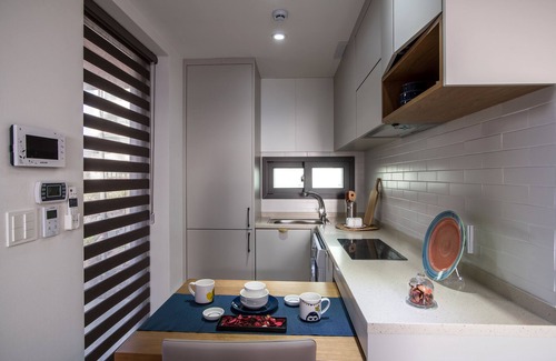 Aewol House | Aewol Bada Town House