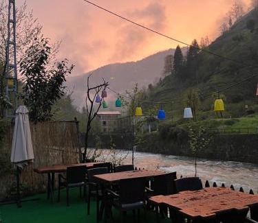 Ayder Resort | Afara Bungalows Otel & Cafe