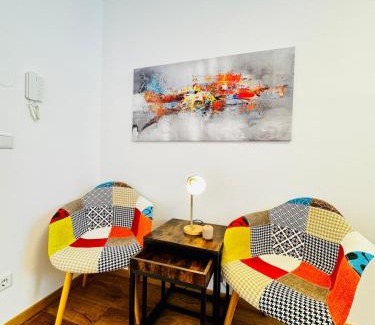 Liesing Apartment | Affordable 5BR Apartment Near Kaufpark Alterlaa
