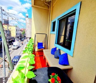 Tondo Apartment | affordable Apartment good for 6 with balcony