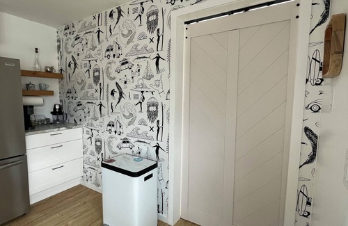 Ship Bottom House | Affordable BoHo Beach House, 1st floor unit. Sleeps 6