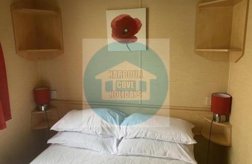 Minehead Ski Chalet | Affordable Caravan Holidays Butlins Minehead