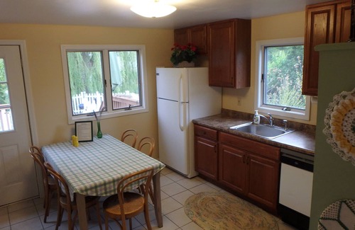 New Buffalo Cottage | Affordable Classic Cottage Charm. Sleeps 8. Internet provided.