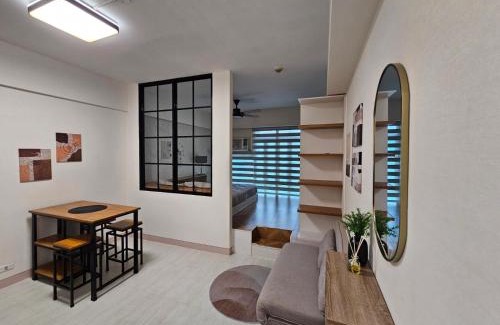 Pinagsama Apartment | Affordable Condo Suite with WIFI in McKinley BGC