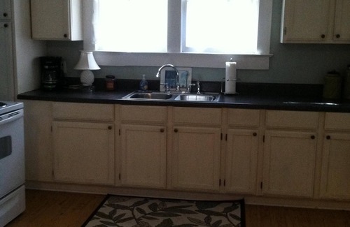 Port Royal Cottage | Affordable Cottage close to Parris Island gate