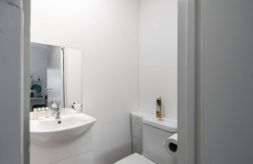 Southgate Apartment | Affordable En-Suite Studio Rooms in London, N14 5B