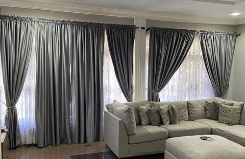 Downtown Baltimore Apartment | Affordable furnished luxury Townhouse Near Stadium