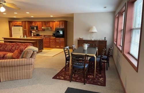 Slaty Fork Apartment | Affordable Getaway Near Snowshoe