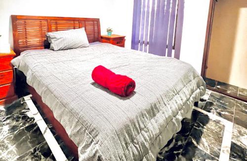 Booragoon House | Affordable long Term Stay Queen Size Bedroom Near City University Fremantle