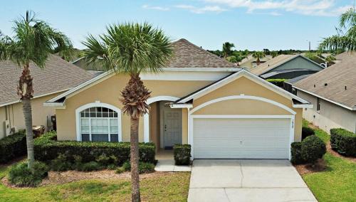 Four Corners House | Affordable Luxury Home Near Walt Disney World - Sunshine Villa at Glenbrook Resort, Orlando, Florida