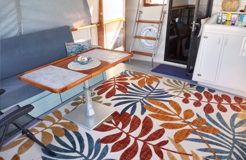Key Largo Boat Rental | Affordable luxury yacht charters.