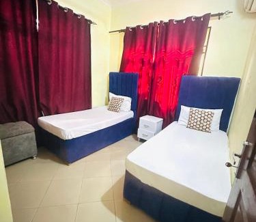 Dar es Salaam Bed & Breakfast | Affordable pearl Lulu Apartments with Fast WiFi