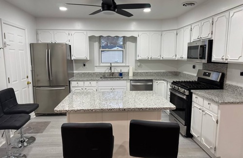 Fort Washington Bed & Breakfast | Affordable room Near to Washington DC.