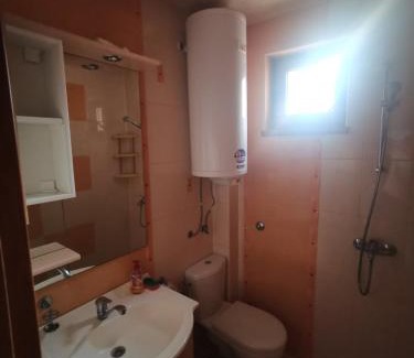 Varna Bed & Breakfast | Affordable Rooms with BBQ 5 min drive from beach Villa Lusi