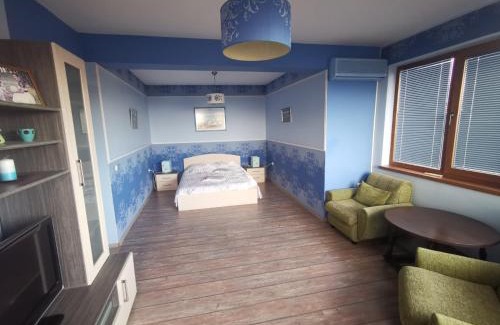 Varna Bed & Breakfast | Affordable Rooms with BBQ 5 min drive from beach Villa Lusi