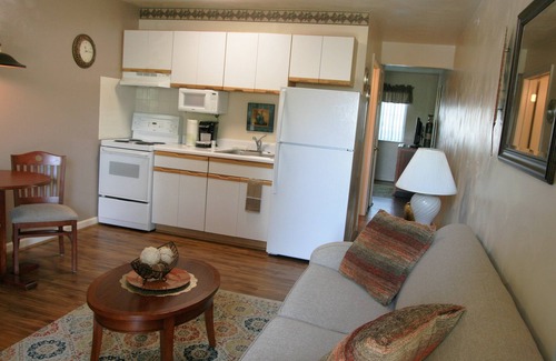 Burlington Hotel | Affordable Suites Burlington
