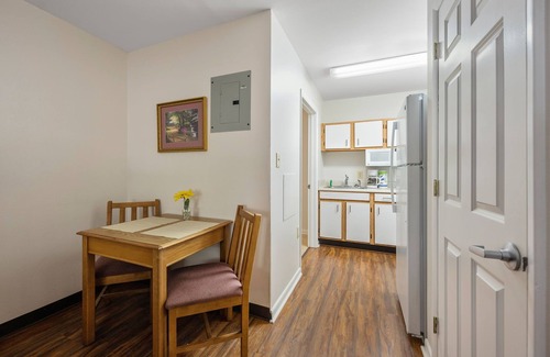 Conover Hotel | Affordable Suites Hickory/Conover