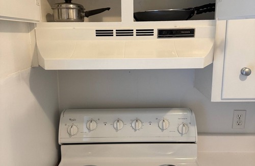 Gulf Breeze House | Affordable Townhome in Gulf Breeze Florida is ready for guest.
