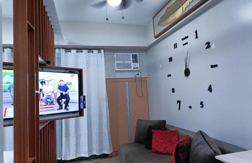 Pasay Apartment | AFFORDABLE TWO PALMTREE VILLAS NEAR NAIA3 NEWPORT BOULEVARD PASAY CITY