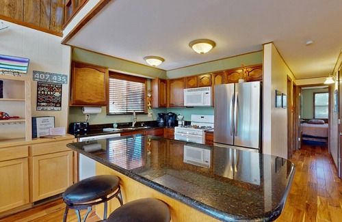 Ruidoso Cabin | Affordable,Views,Modern Stay,Huge Deck,Privacy*