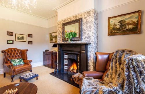 Betws-Y-Coed House | Afon View