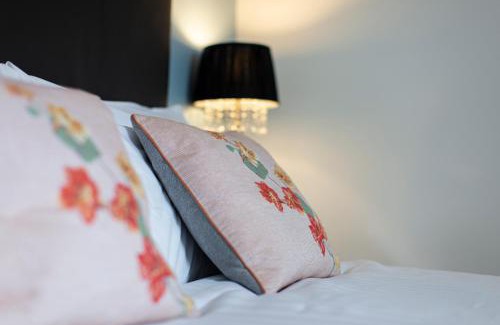 Betws-Y-Coed House | Afon View