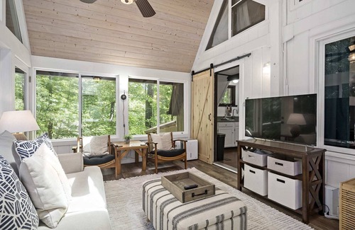 Brevard House | Aframe Amazing Views Hot Tub Dog & Family Friendly