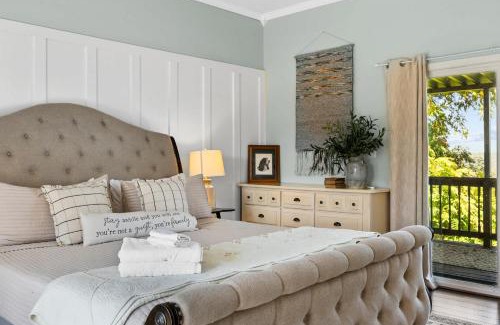 Taylorsville House | AFramed View in Kentucky